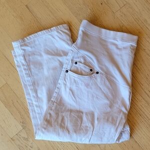 Old Navy White Denim Maternity Capris